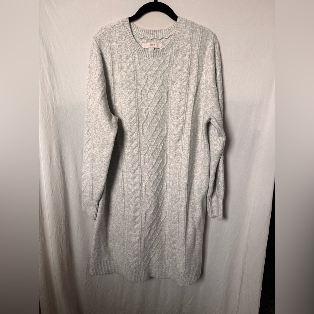 LOFT Light Gray Cable Knit Long Sleeve Dress